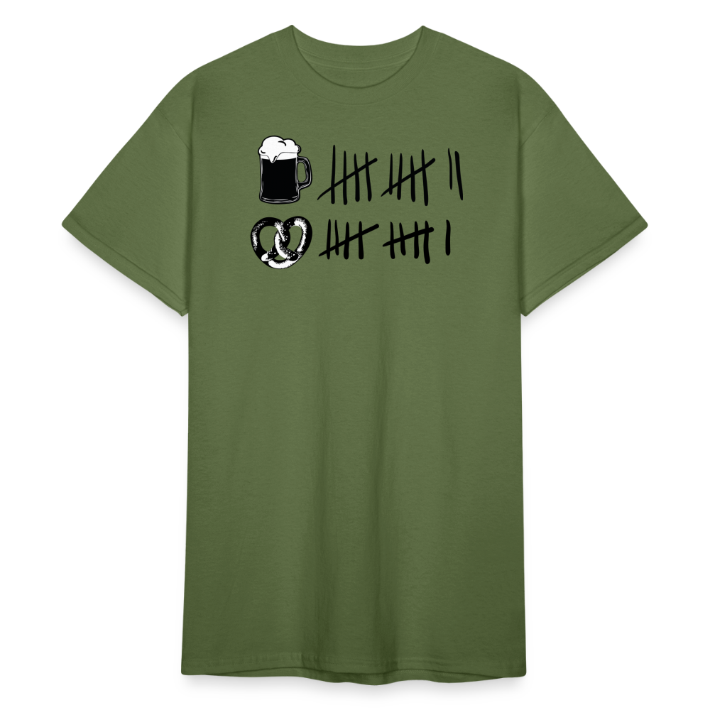 Oktoberfest beer & pretzels - Militärgrün