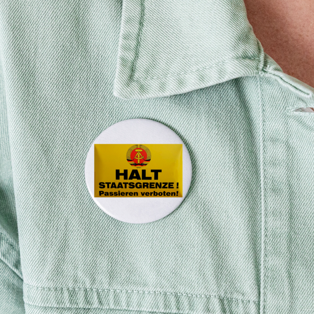 OSSI19 Botton HALT STAATSGRENZE - Weiß