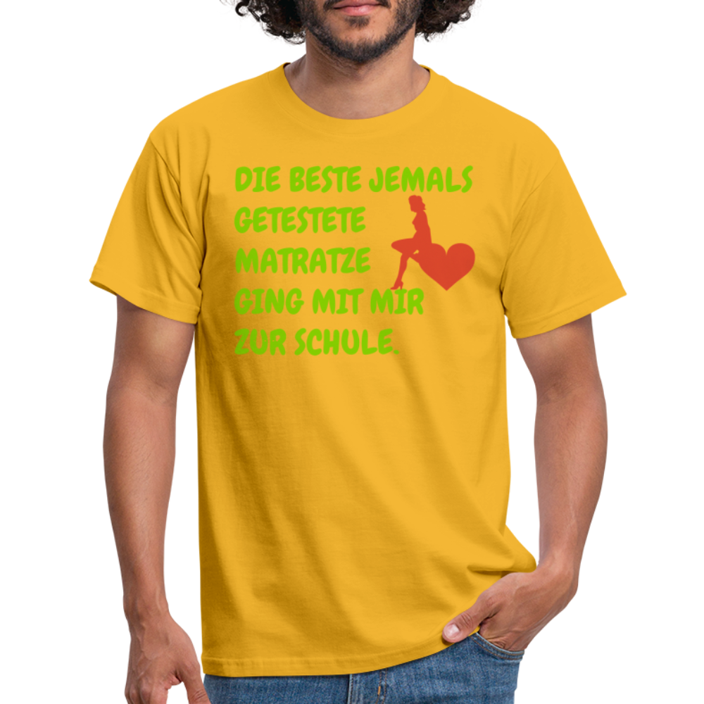 DIE BESTE JEMALS GETESTETE MATRATZE GING MIT MIR ZUR SCHULE. - Gelb