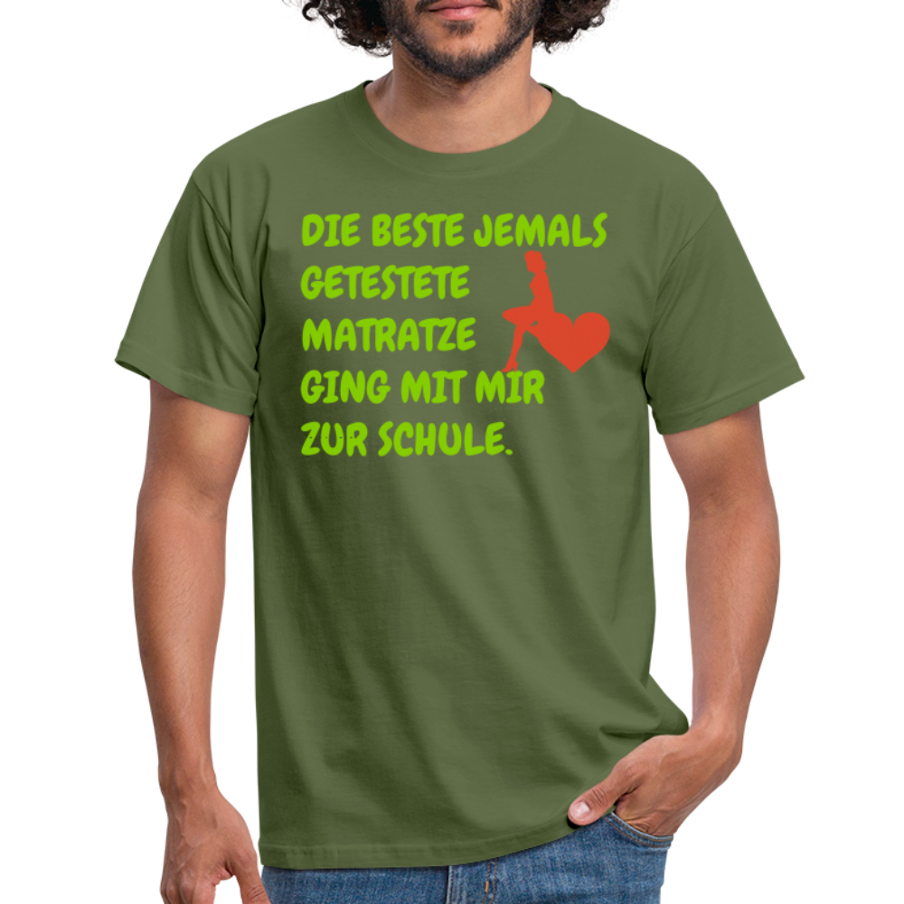 DIE BESTE JEMALS GETESTETE MATRATZE GING MIT MIR ZUR SCHULE. - Militärgrün
